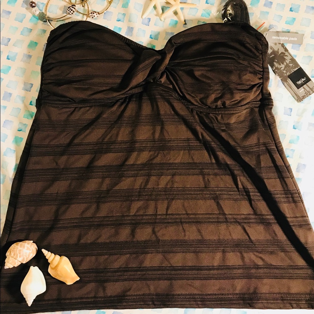 NWT Med Mossimo Tankini Top🌸